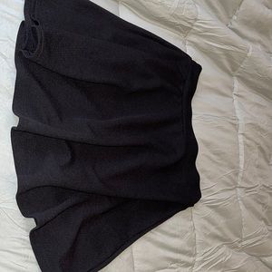 Flowy black skirt